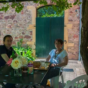Hospitalite Et Patrimoine , Lentilly France